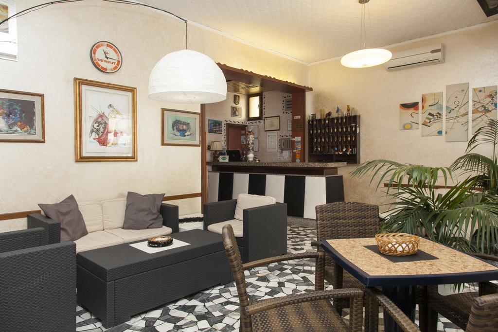 Hotel Edera Lido di Jesolo Esterno foto