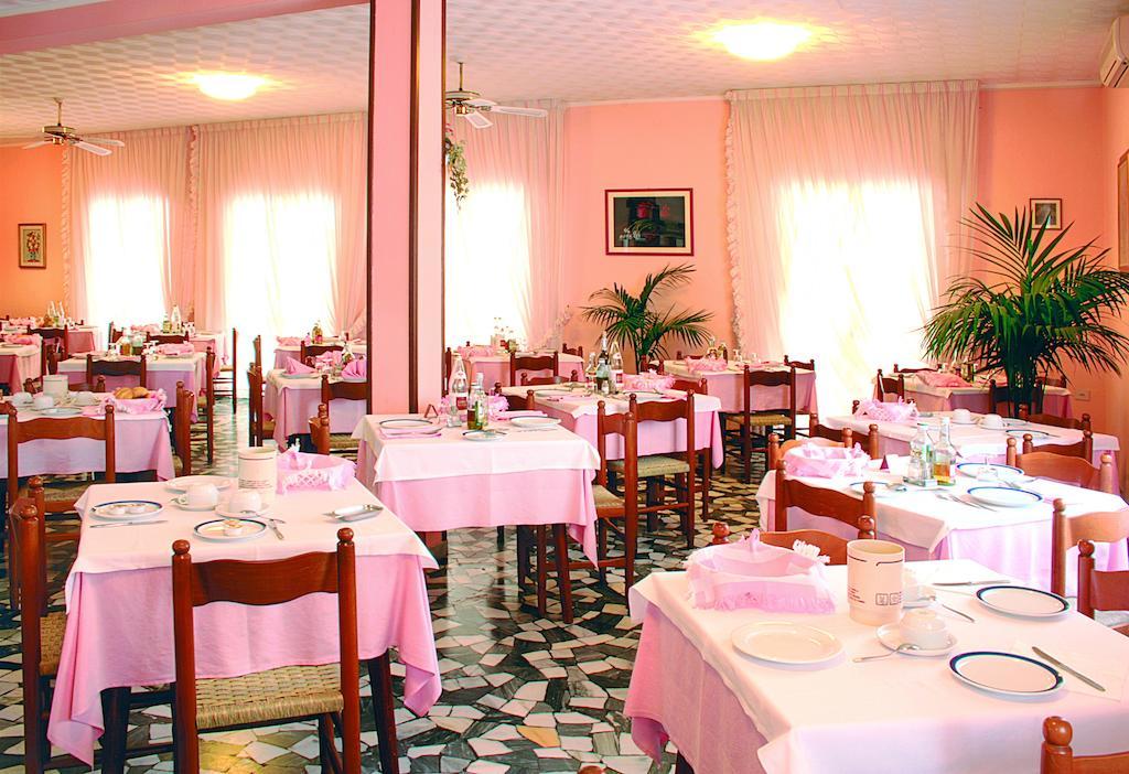 Hotel Edera Lido di Jesolo Esterno foto