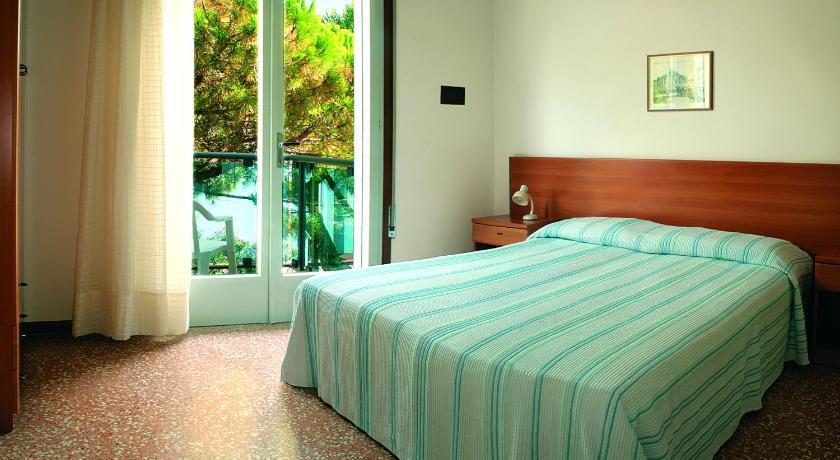 Hotel Edera Lido di Jesolo Esterno foto